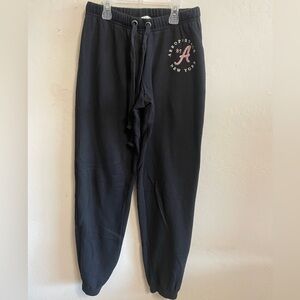 Women black sweatpants